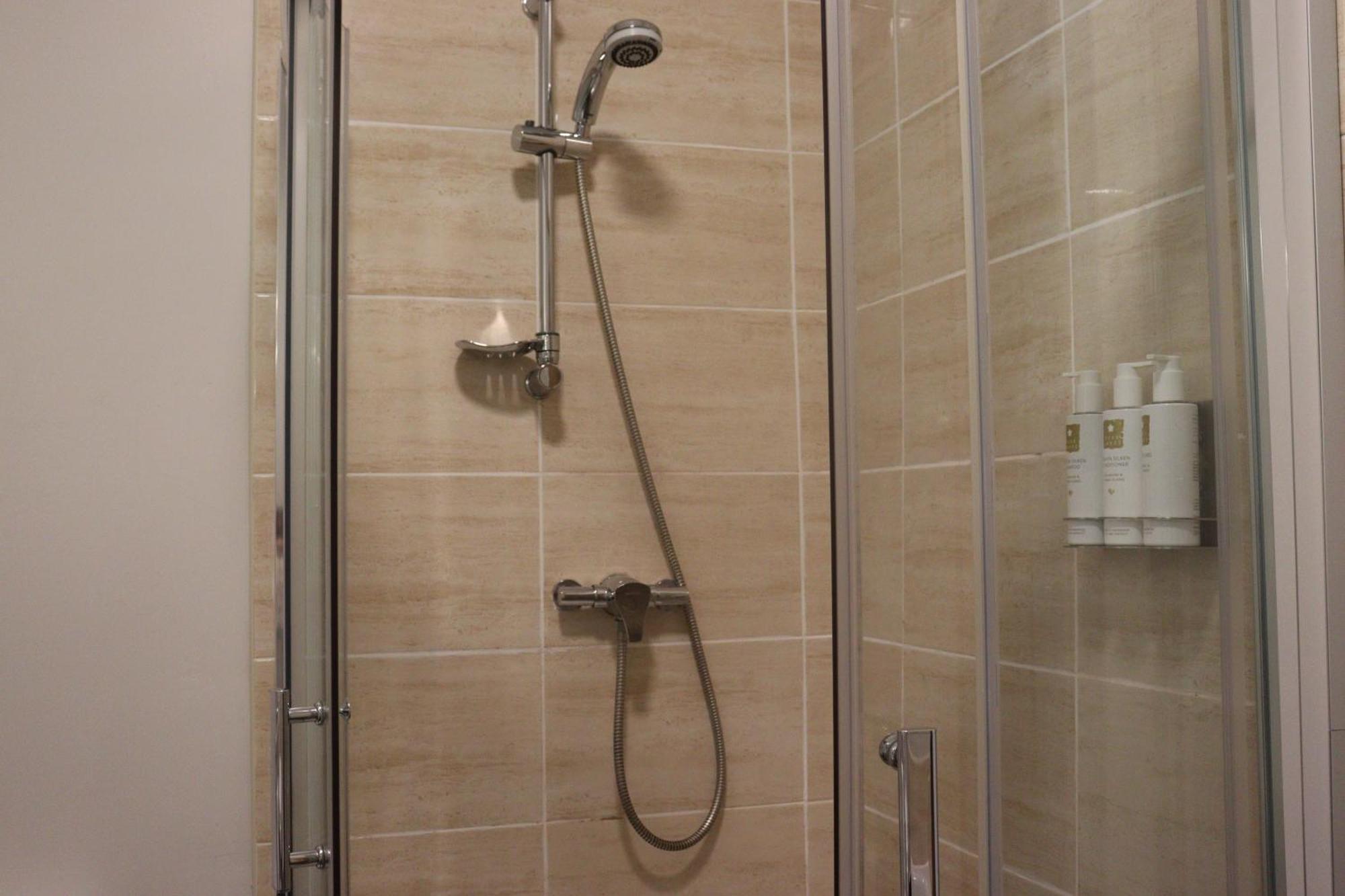 קנדל The Gateway Hotel מראה חיצוני תמונה